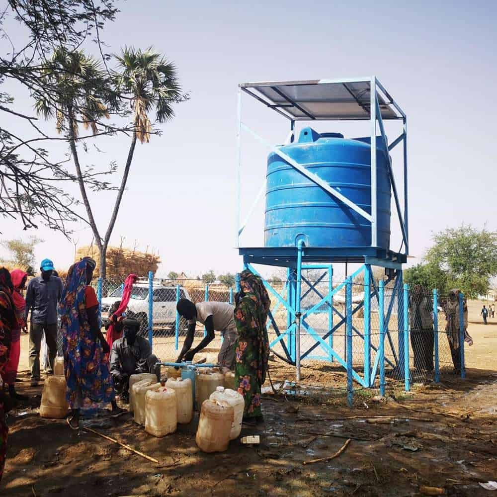 نظام ضخ المياه بالطاقة الشمسية في المجتمع