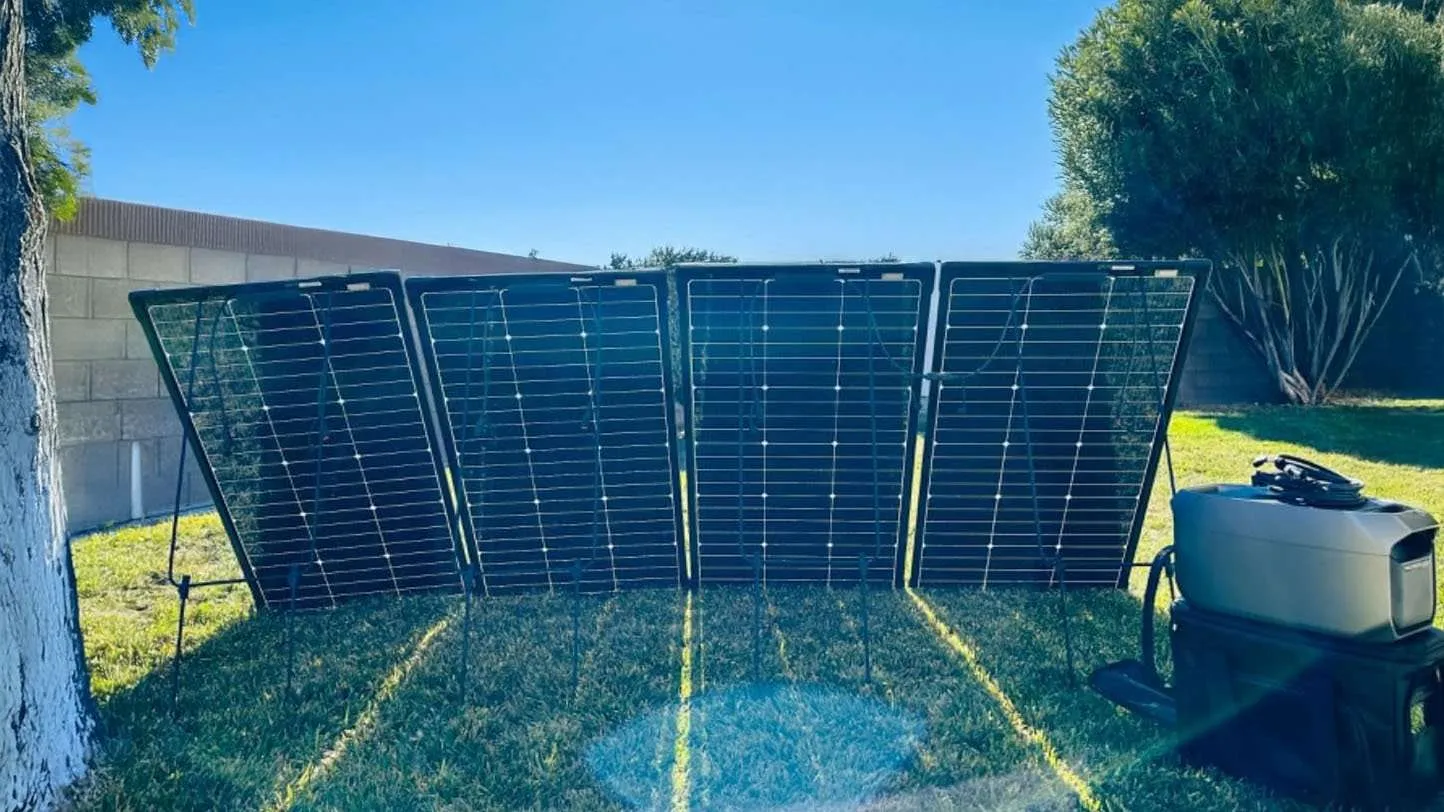 panneaux solaires personnalisés pour des solutions d'énergie solaire personnalisées