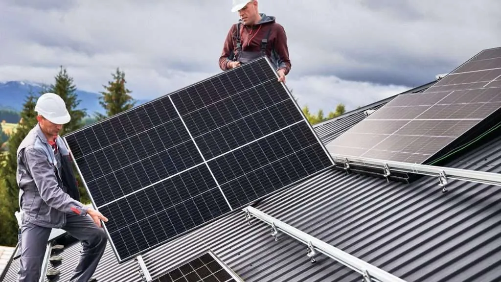 Consejos de instalación de paneles solares para propietarios de viviendas