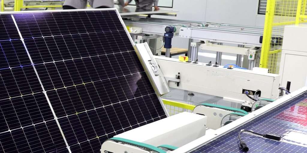 Manufacturing Double Glass Solar Panels, Factory Direct Pricing
