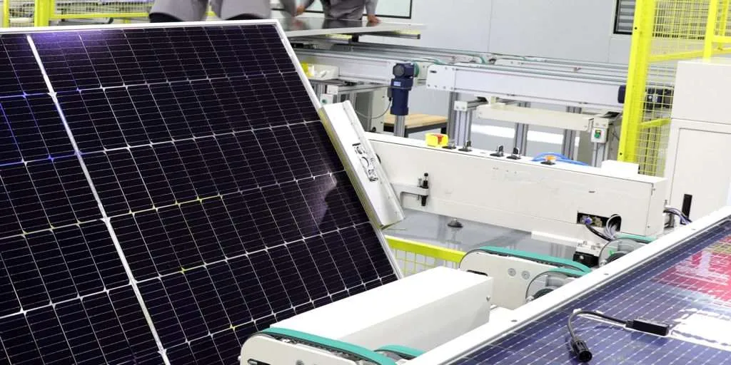 Manufacturing Double Glass Solar Panels, Factory Direct Pricing