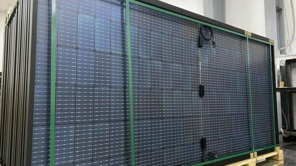 Purchase Bifacial Solar Modules Directly from Manufacturers in China