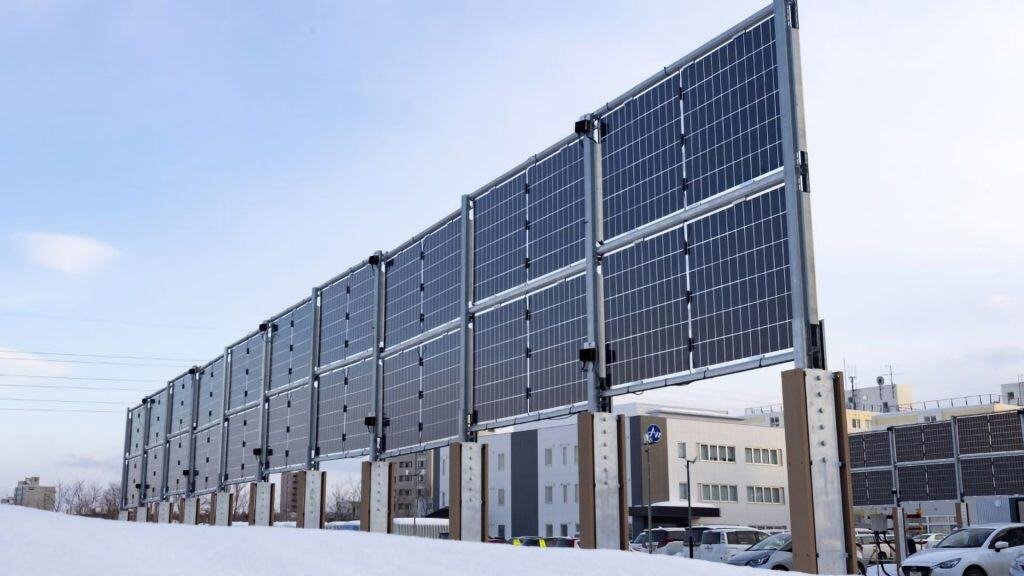 Fabricante chino de paneles solares verticales