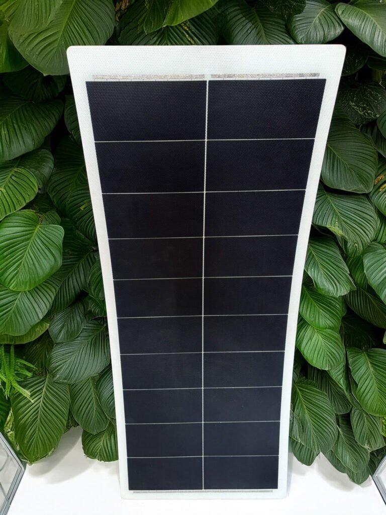 who makes the best flexible solar panels in China
