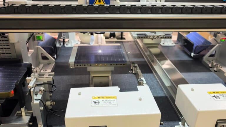 solar cell laser cutting