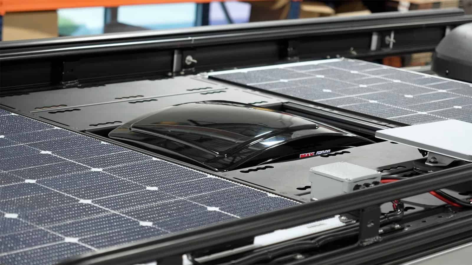 Back-Contact Solar Panels for Canadian RV & Marine Black Frame